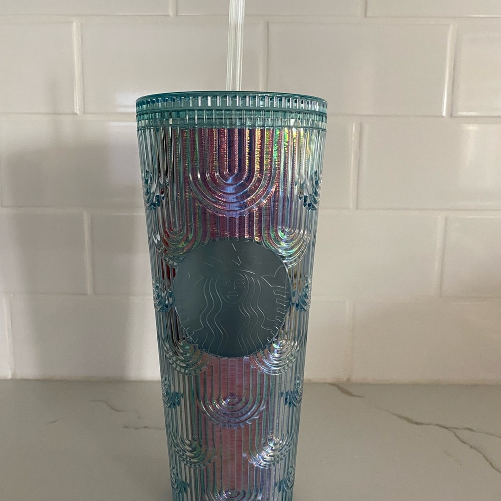 New 2022 Starbucks Spring Mermaid Tail Iridescent Venti Tumbler 24oz
